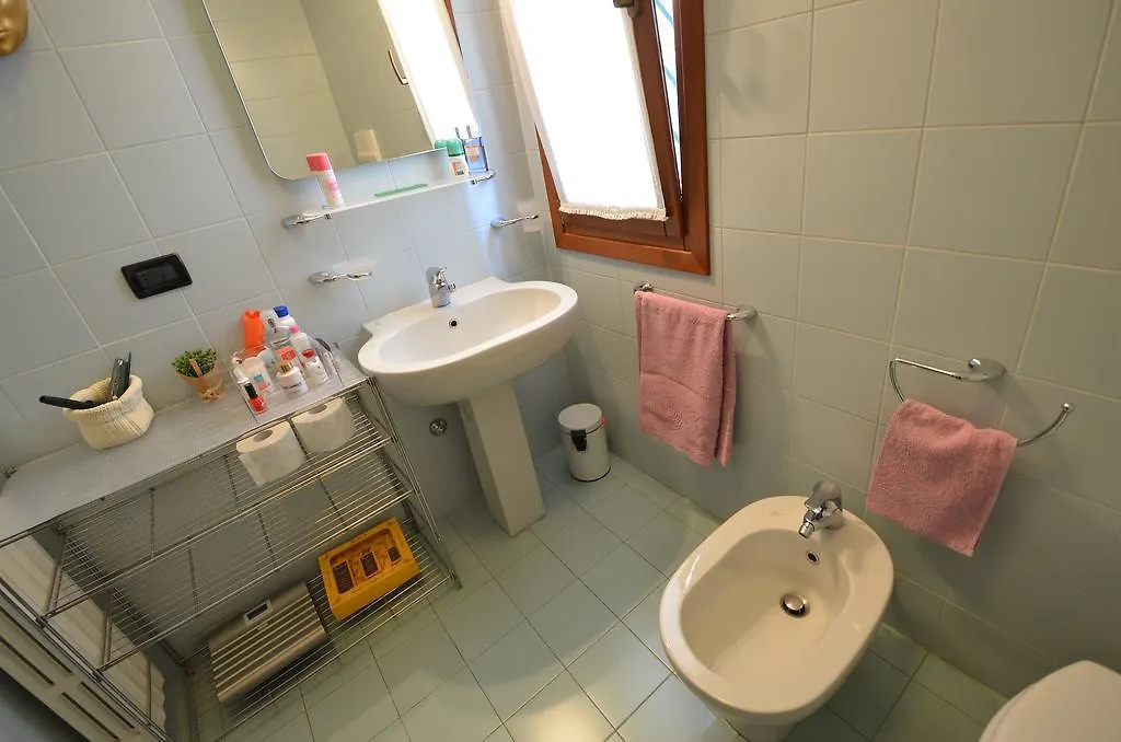 Private Park-15Mindowntown, 4 Pax, Aircond Mestre