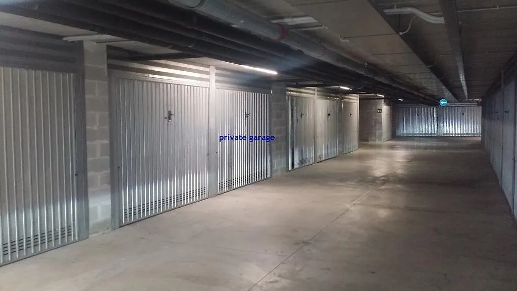 Private Park-15Mindowntown, 4 Pax, Aircond Mestre