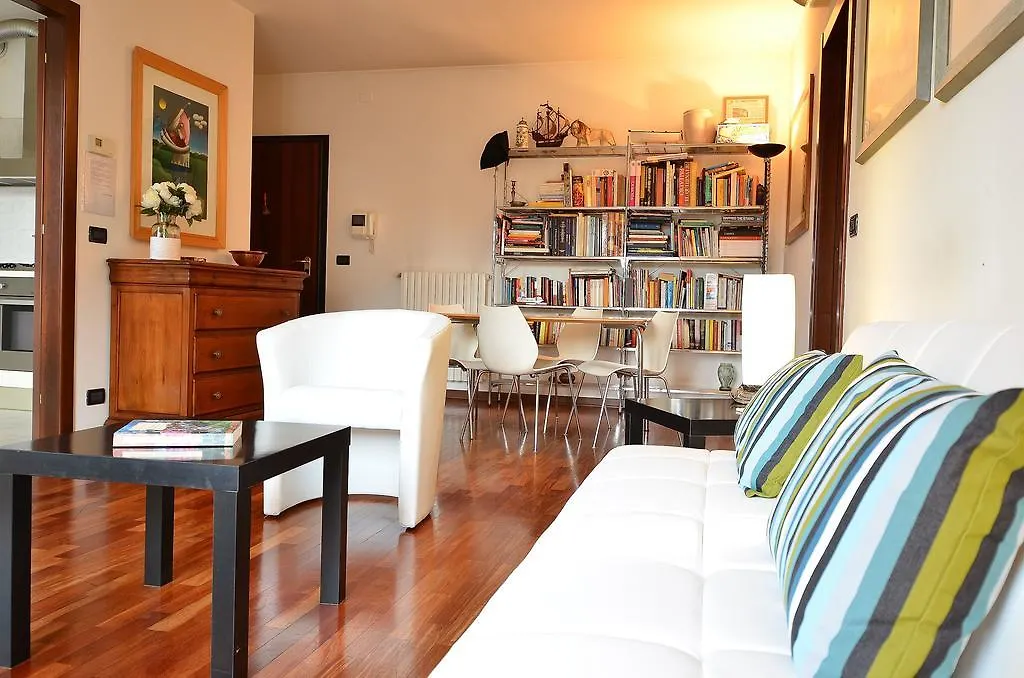Appartamento Private Park-15Mindowntown, 4 Pax, Aircond